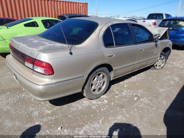 1999 Infiniti I30 Limited/standard/touring მანქანა იყიდება აუქციონზე, vin: JNKCA21A1XT777100, აუქციონის ნომერი: 44417572