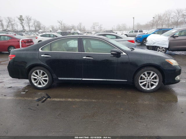 44417640 :رقم المزاد ، JTHBK1EG7B2430970 vin ، 2011 Lexus Es 350 مزاد بيع