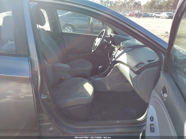 KMHCT4AE0HU318772 Hyundai Accent Value Edition