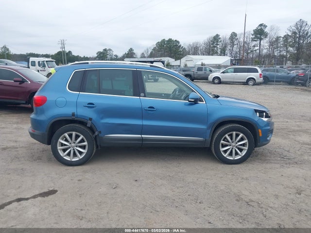 WVGRV7AX4HW501927 Volkswagen Tiguan 2.0t Wolfsburg Edition