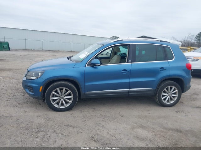 WVGRV7AX4HW501927 Volkswagen Tiguan 2.0t Wolfsburg Edition
