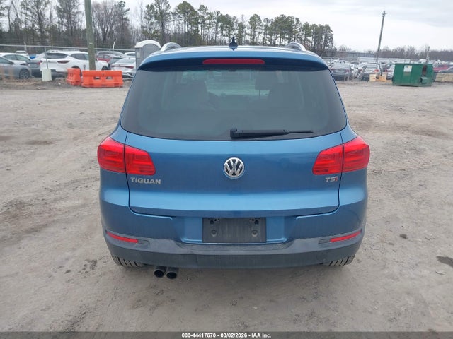WVGRV7AX4HW501927 Volkswagen Tiguan 2.0t Wolfsburg Edition