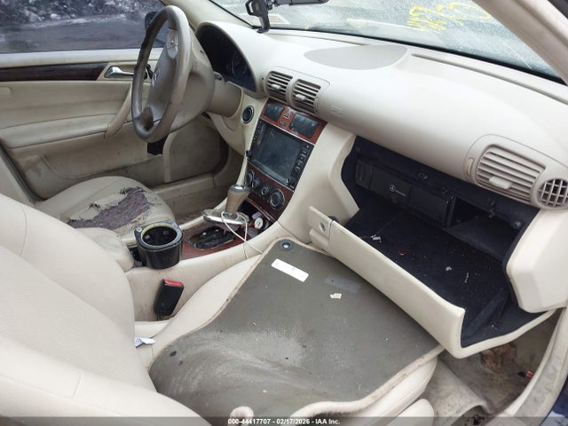 44417707 :رقم المزاد ، WDBRF92H77F906021 vin ، 2007 Mercedes-benz C 280 Luxury 4matic مزاد بيع