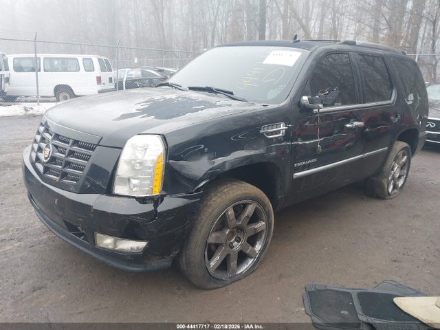 2014 CADILLAC ESCALADE 1GYS3BEF1ER136272 Photo 1