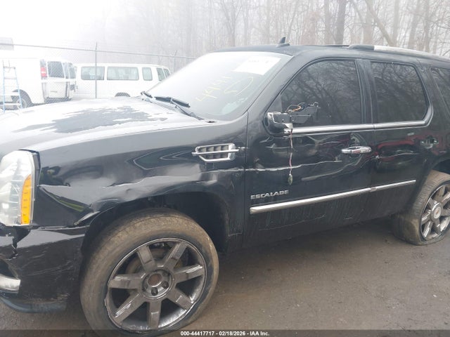 2014 CADILLAC ESCALADE 1GYS3BEF1ER136272 Photo 5
