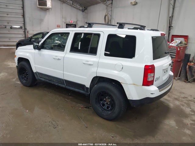 Aukcja sprzedaży 2011 Jeep Patriot Latitude X, vin: 1J4NF4GB8BD282204, numer aukcji: 44417768