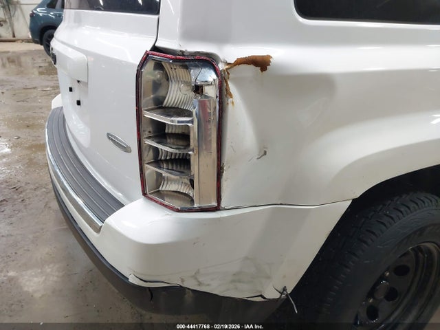 Aukcja sprzedaży 2011 Jeep Patriot Latitude X, vin: 1J4NF4GB8BD282204, numer aukcji: 44417768