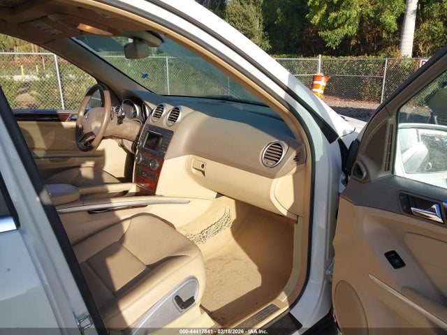 2010 Mercedes-benz Ml 350 მანქანა იყიდება აუქციონზე, vin: 4JGBB5GB7AA581253, აუქციონის ნომერი: 44417841