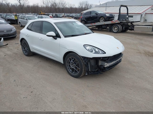 2015 PORSCHE MACAN WP1AB2A54FLB66354