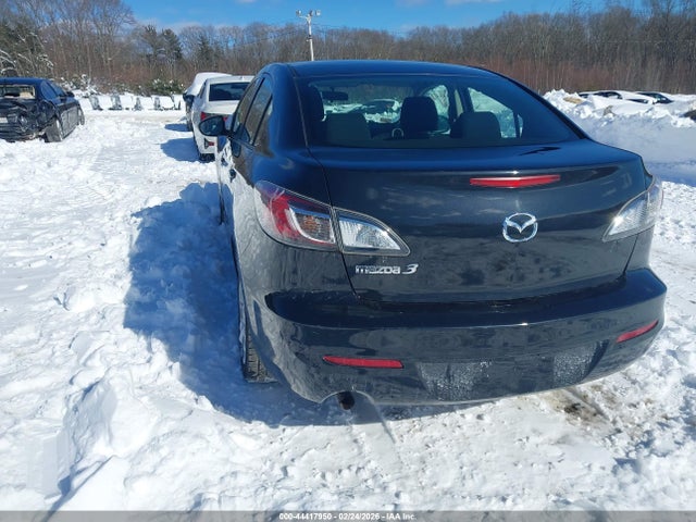Продаж на аукціоні авто 2013 Mazda Mazda3 I Sv, vin: JM1BL1TG7D1840582, номер лоту: 44417950