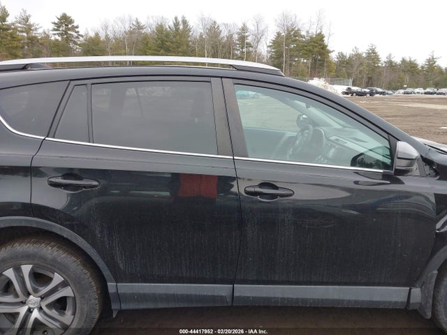 Toyota RAV4 LE 2017 2T3BFREV4HW545500 Image 13
