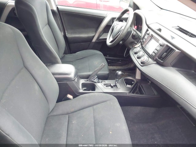 Toyota RAV4 LE 2017 2T3BFREV4HW545500 Image 5