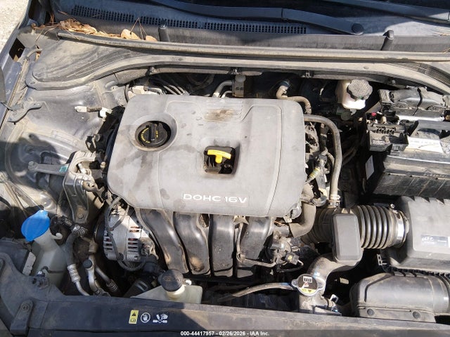 5NPD84LF6JH379835 Hyundai ELANTRA SEL