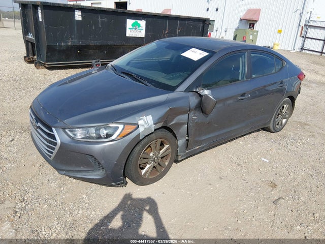 5NPD84LF6JH379835 Hyundai ELANTRA SEL