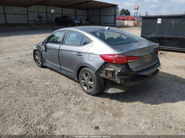 5NPD84LF6JH379835 Hyundai ELANTRA SEL