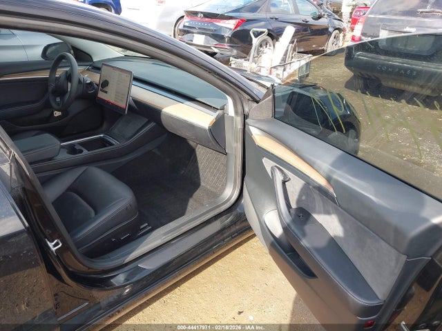 44417971 :رقم المزاد ، 5YJ3E1EA4PF661175 vin ، 2023 Tesla Model 3 Rear-wheel Drive مزاد بيع