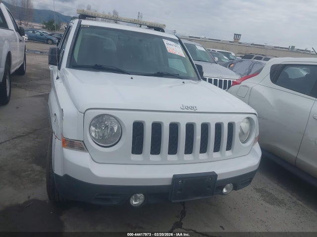 1C4NJPBAXHD120751 Jeep Patriot Sport Fwd