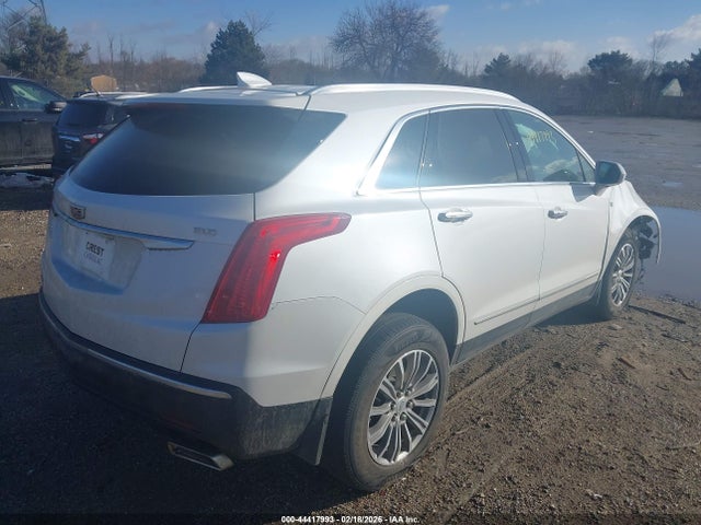 2019 CADILLAC XT5 1GYKNDRS6KZ270137 Photo 3
