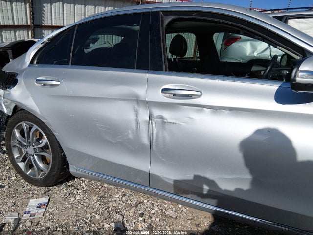 Продажа на аукционе авто 2015 Mercedes-benz C 300, vin: 55SWF4JB4FU061635, номер лота: 44418006
