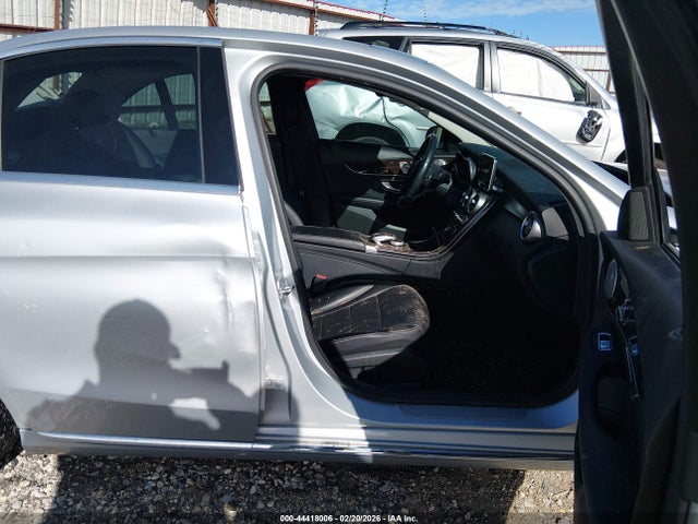 Продажа на аукционе авто 2015 Mercedes-benz C 300, vin: 55SWF4JB4FU061635, номер лота: 44418006
