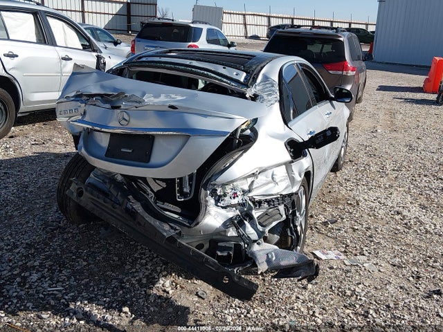 Продажа на аукционе авто 2015 Mercedes-benz C 300, vin: 55SWF4JB4FU061635, номер лота: 44418006