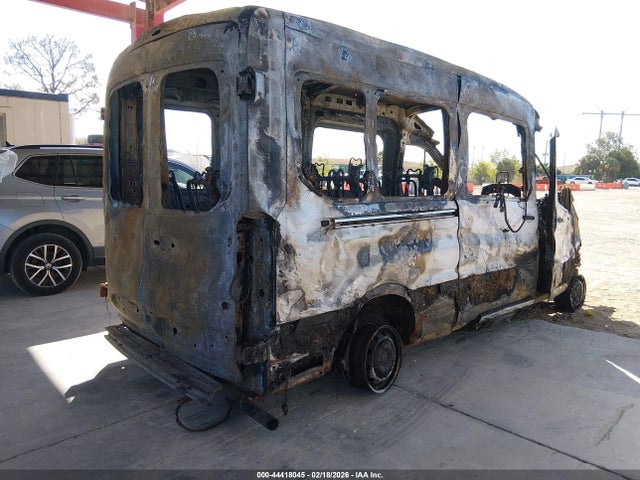 2024 Ford Transit-350 Passenger Van Xl მანქანა იყიდება აუქციონზე, vin: 1FBAX2C83RKB65270, აუქციონის ნომერი: 44418045