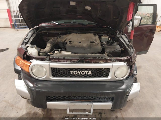 2007 TOYOTA FJ CRUISER JTEBU11F770023724 Photo 9