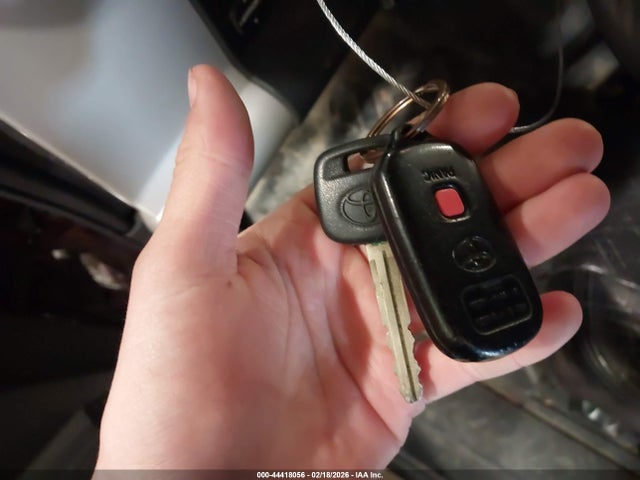 2007 TOYOTA FJ CRUISER JTEBU11F770023724 Photo 10