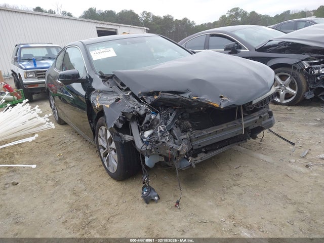 2014 Honda Accord Ex-l მანქანა იყიდება აუქციონზე, vin: 1HGCT1B84EA000082, აუქციონის ნომერი: 44418061