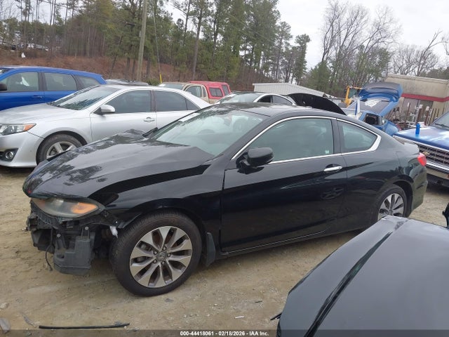 2014 Honda Accord Ex-l მანქანა იყიდება აუქციონზე, vin: 1HGCT1B84EA000082, აუქციონის ნომერი: 44418061