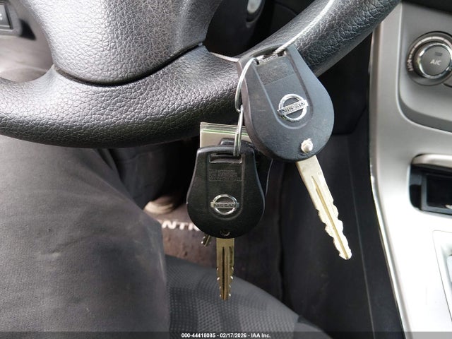 2013 Nissan Sentra Fe+ Sv მანქანა იყიდება აუქციონზე, vin: 3N1AB7AP1DL787751, აუქციონის ნომერი: 44418085