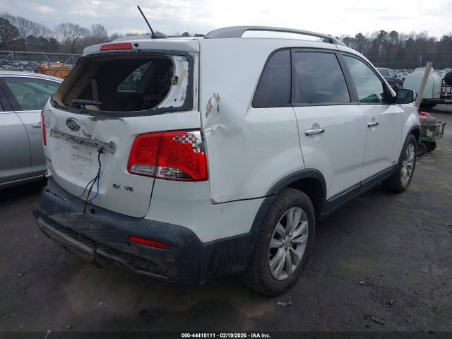 2011 Kia Sorento Ex V6 მანქანა იყიდება აუქციონზე, vin: 5XYKUDA20BG011985, აუქციონის ნომერი: 44418111
