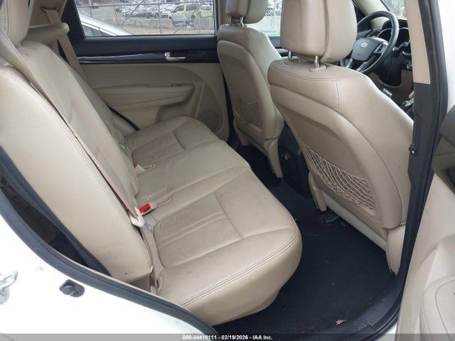 2011 Kia Sorento Ex V6 მანქანა იყიდება აუქციონზე, vin: 5XYKUDA20BG011985, აუქციონის ნომერი: 44418111