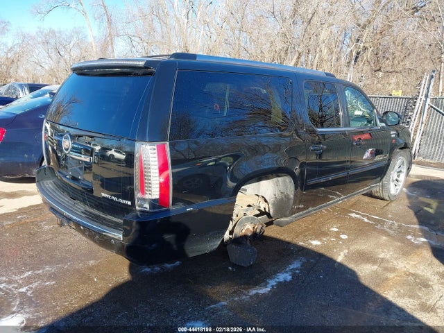 2014 CADILLAC ESCALADE ESV 1GYS4JEF8ER153786 Photo 3