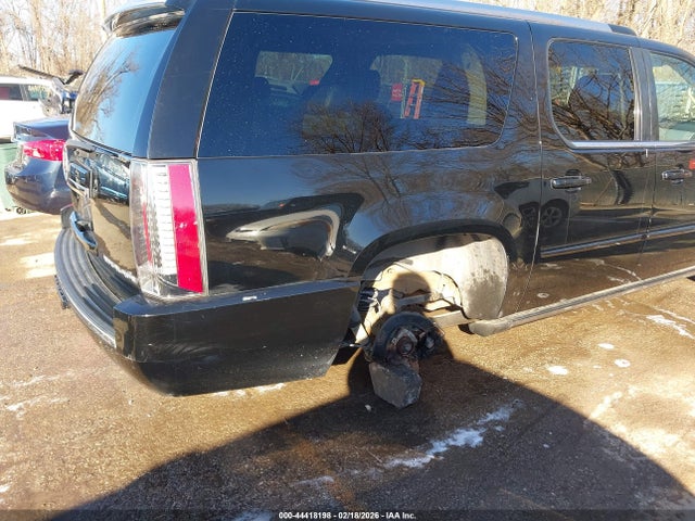 2014 CADILLAC ESCALADE ESV 1GYS4JEF8ER153786 Photo 5