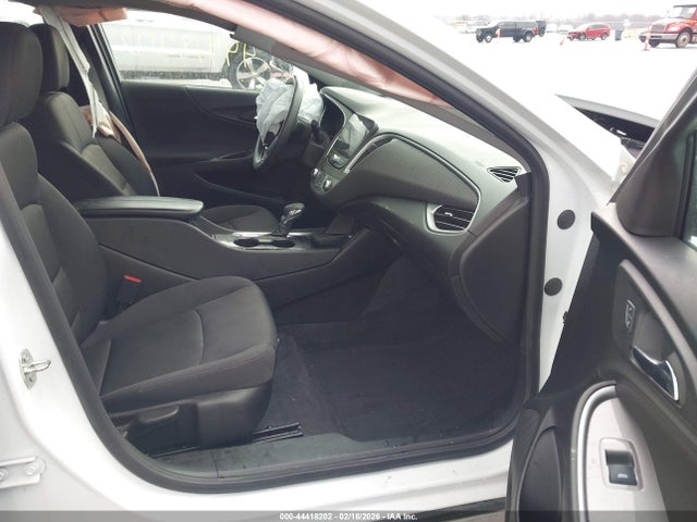 1G1ZD5STXPF116466 Chevrolet Malibu Fwd 1lt