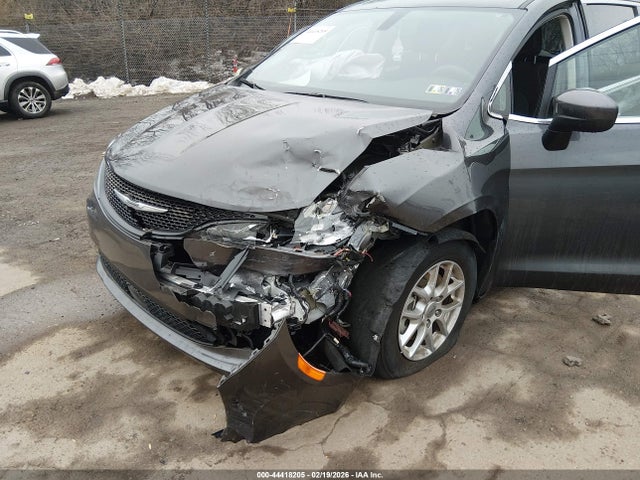 Продажа на аукционе авто 2022 Chrysler Voyager Lx, vin: 2C4RC1CG4NR157203, номер лота: 44418205
