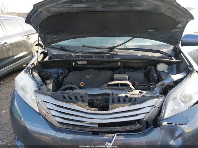 Toyota Sienna Xle 8 Passenger 2017 5TDYZ3DC4HS891675 Image 10