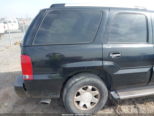 Auction sale of the 2004 Cadillac Escalade Standard, vin: 1GYEC63TX4R249133, lot number: 44418220