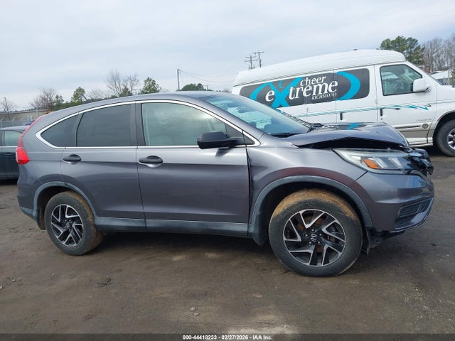 Honda CR-V SE 2016 2HKRM3H48GH514633 Image 13