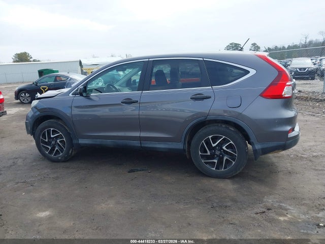 Honda CR-V SE 2016 2HKRM3H48GH514633 Image 14