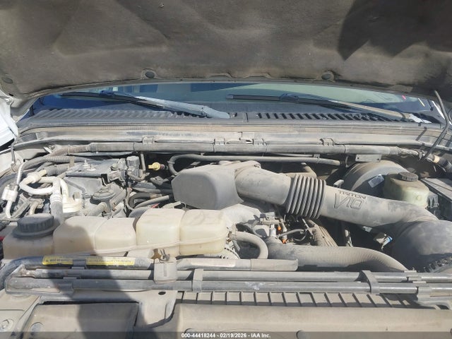 44418244 :رقم المزاد ، 1FMNU42S8YEA13993 vin ، 2000 Ford Excursion Limited مزاد بيع