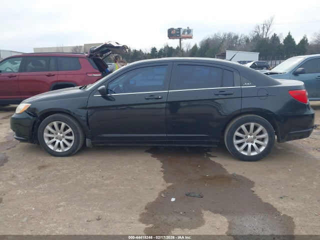 Aukcja sprzedaży 2011 Chrysler 200 Touring, vin: 1C3BC1FG1BN517411, numer aukcji: 44418246