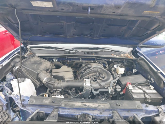 3TYAZ5CN2PT036847 Toyota Tacoma Sr5 V6