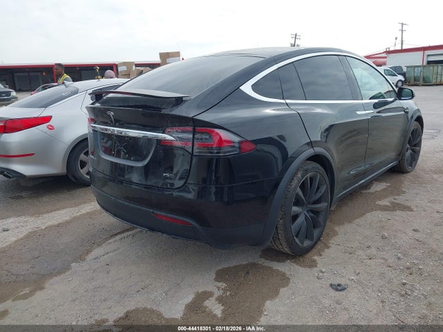 2019 TESLA MODEL X 5YJXCDE22KF180206 Photo 3