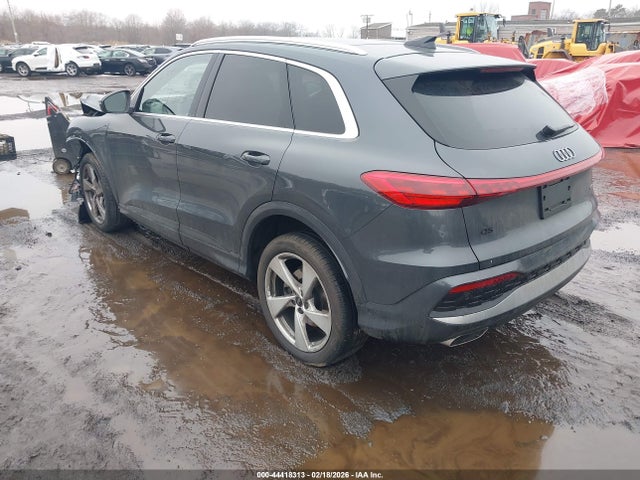 Продаж на аукціоні авто 2025 Audi All-new Q5 Premium Plus Tfsi Quattro S Tronic, vin: WA12AAGU3S2008809, номер лоту: 44418313