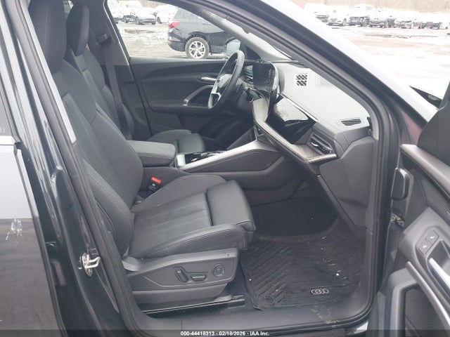 Продаж на аукціоні авто 2025 Audi All-new Q5 Premium Plus Tfsi Quattro S Tronic, vin: WA12AAGU3S2008809, номер лоту: 44418313