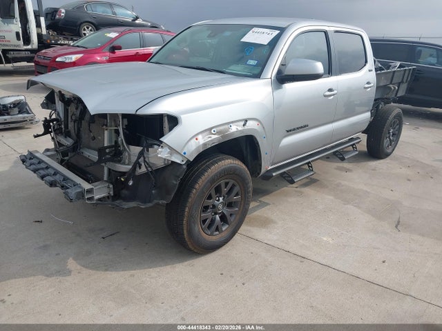 Toyota Tacoma Sr5 V6 2023 3TYBZ5DN4PT002167 Image 2