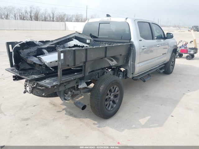 Toyota Tacoma Sr5 V6 2023 3TYBZ5DN4PT002167 Image 4