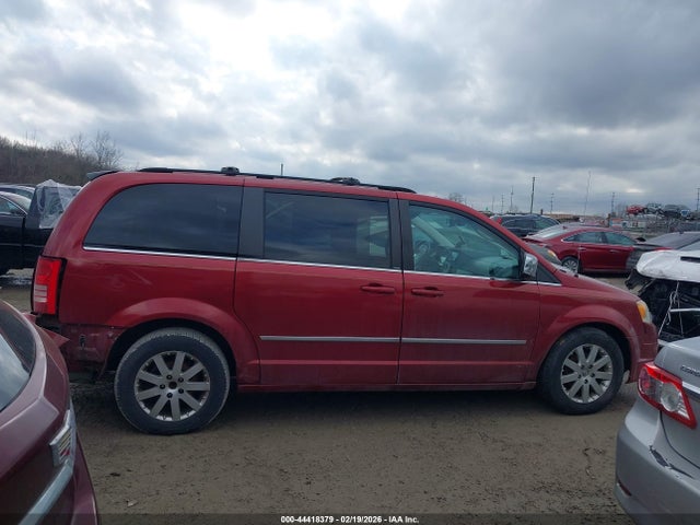 Продаж на аукціоні авто 2010 Chrysler Town & Country Touring, vin: 2A4RR5D16AR128354, номер лоту: 44418379